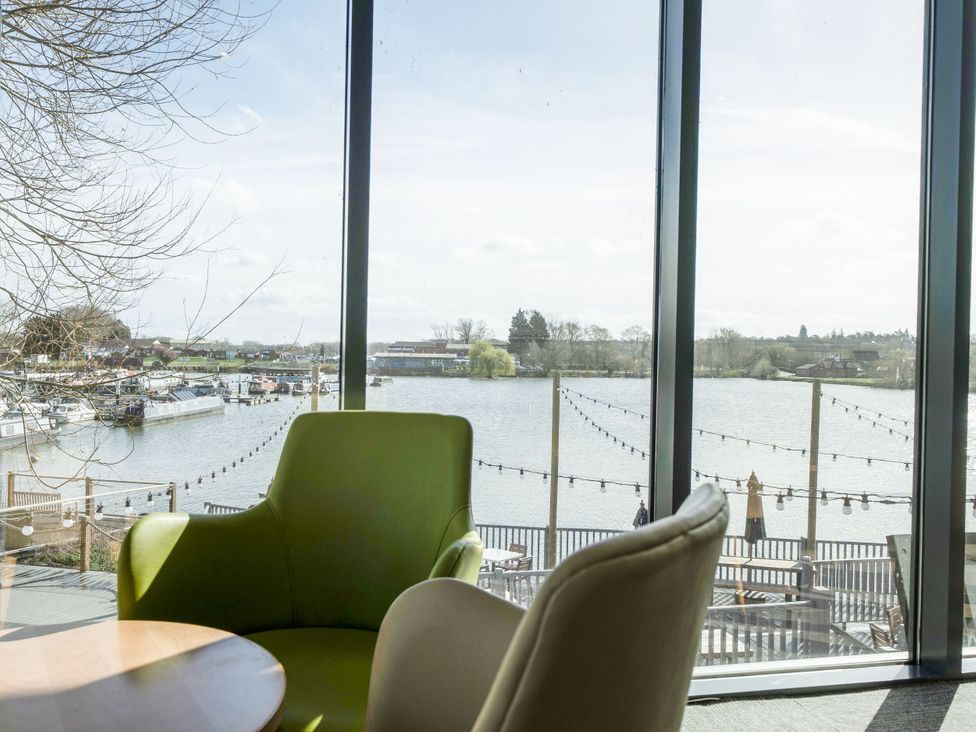 Aquadrome Abode - Billing Aquadrome -  - 1175919 - thumbnail photo 29