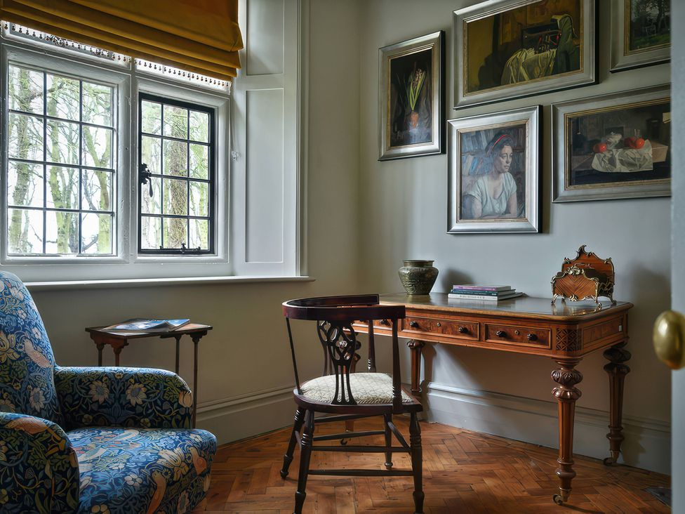 A study with a desk and chair at Morland Manor in Peterborough