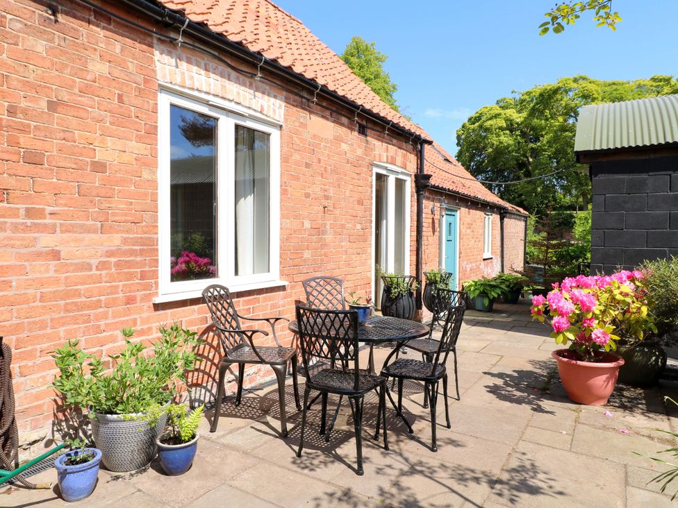 Petal Cottage -  - 1176127 - thumbnail photo 2