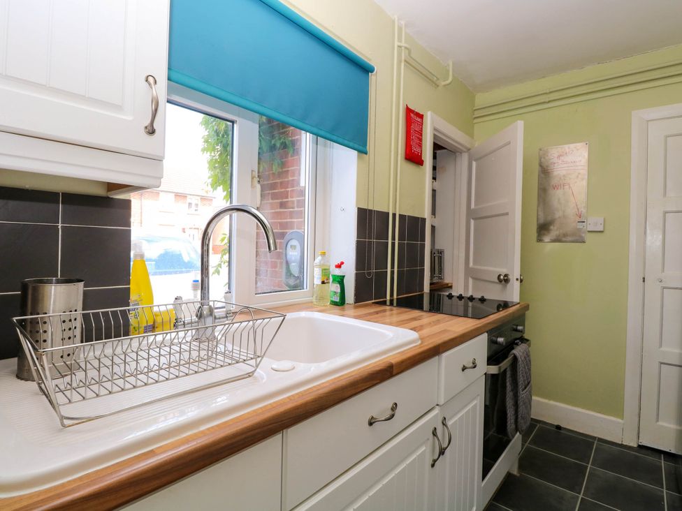 3 Birkbeck Way - Norfolk - 1176170 - thumbnail photo 11