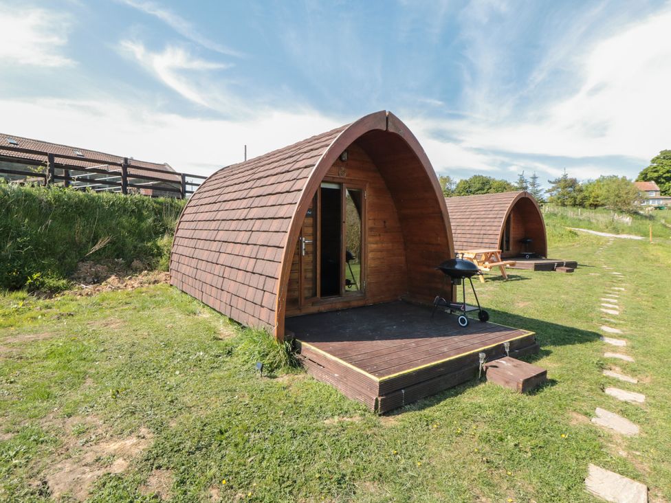 Hare Pod - North Yorkshire (incl. Whitby) - 1176590 - thumbnail photo 1