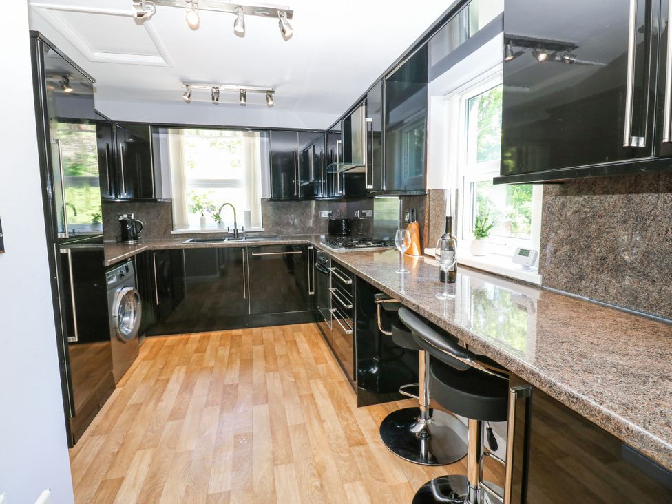 Flat 2, Omega Court - Lake District - 1176777 - thumbnail photo 8