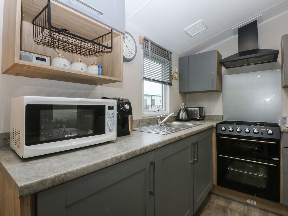 Woodland Way - Anglesey - 1177157 - thumbnail photo 7