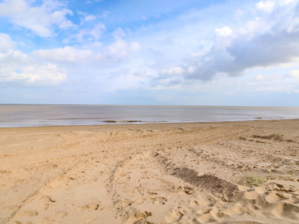 Sandy Toes - Lincolnshire - 1177694 - thumbnail photo 44
