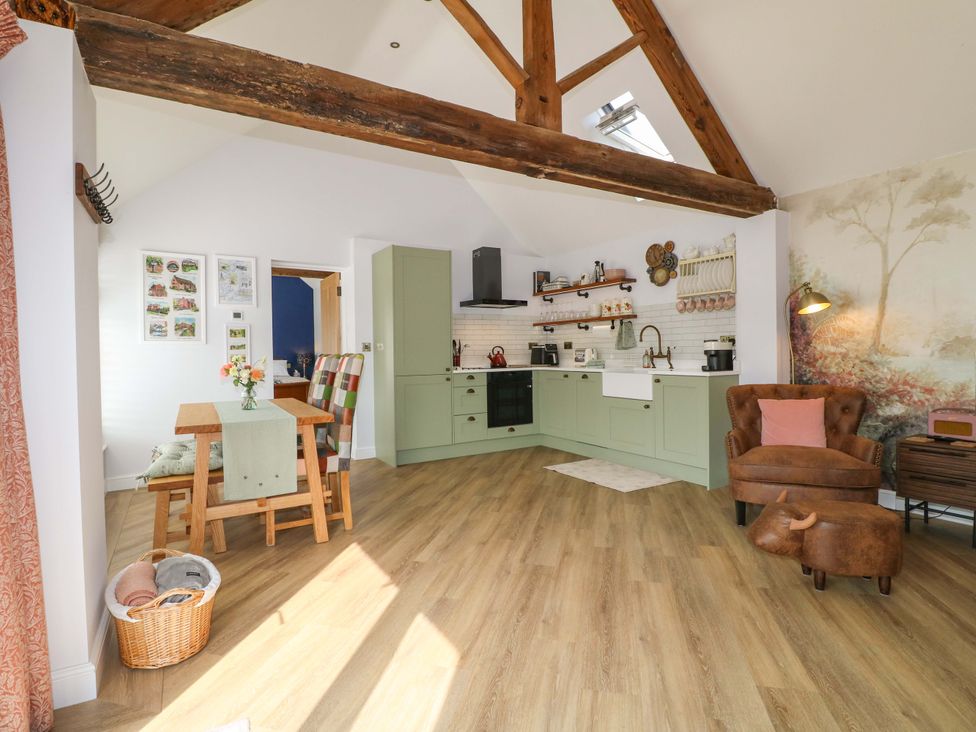 An open plan kitchen and dining area at The Canalside Cottage Derby