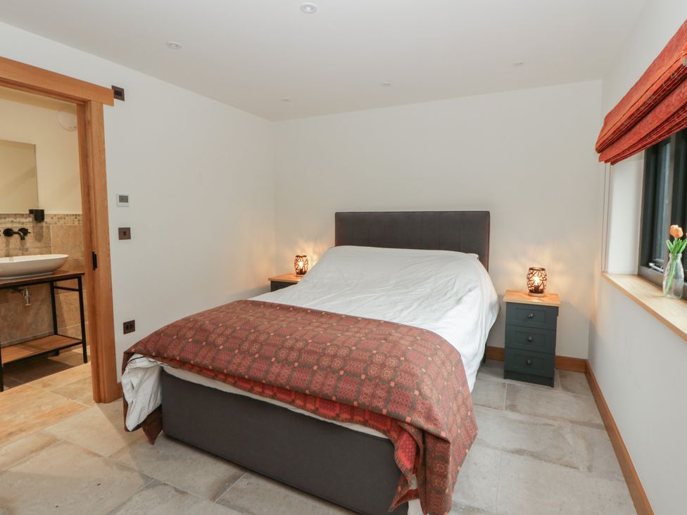 The Barn at Sunny Barn - South Wales - 1178407 - thumbnail photo 23