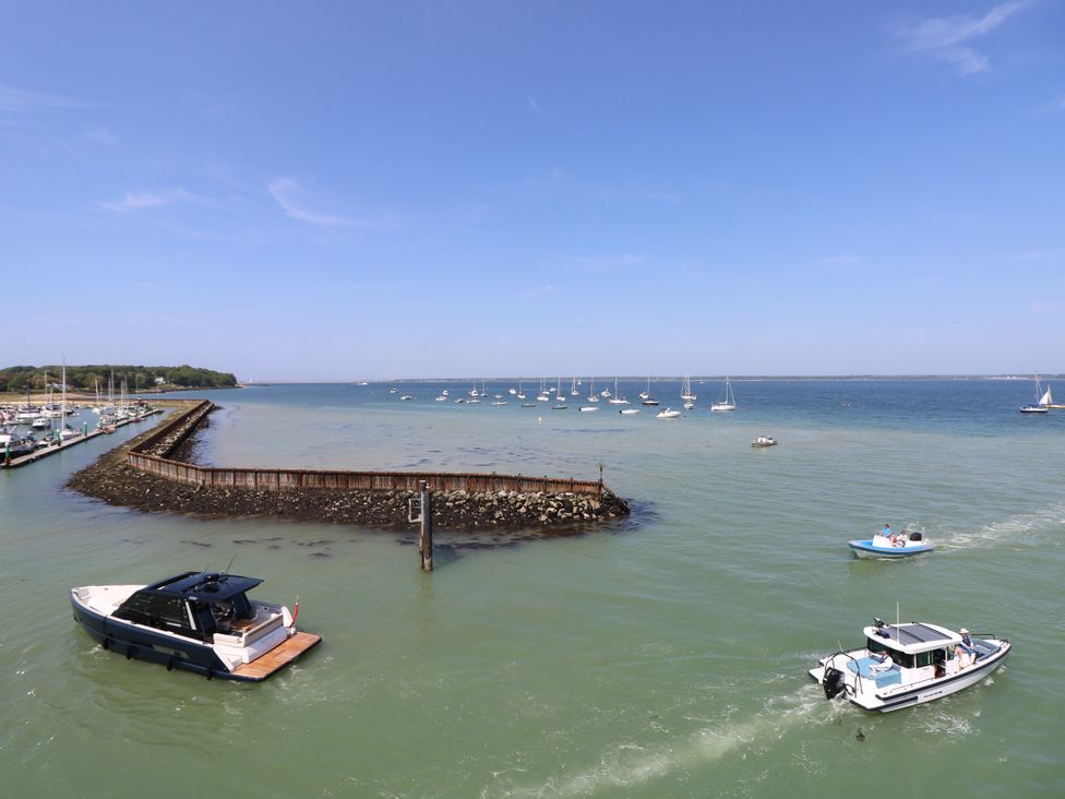 A harbor with boats and a pier at Vermont 4 Yarmouth