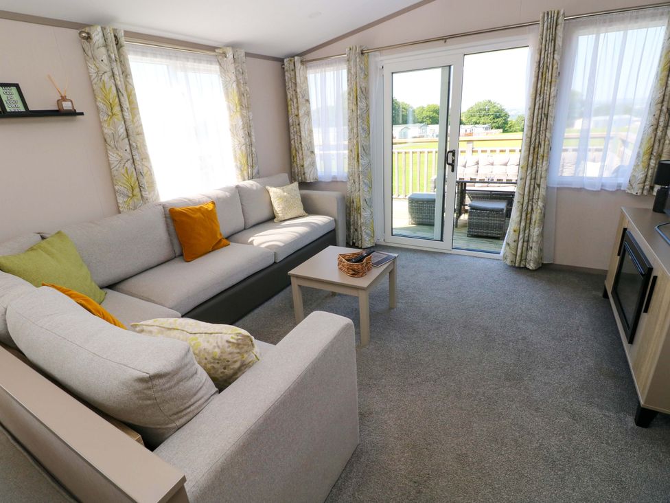 No 13 Broadfield Farm Holiday Park - South Wales - 1178594 - thumbnail photo 4