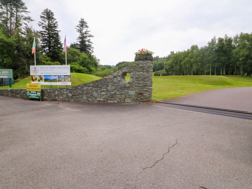 25 Ring of Kerry Golf Club Cottages - County Kerry - 1180139 - thumbnail photo 59