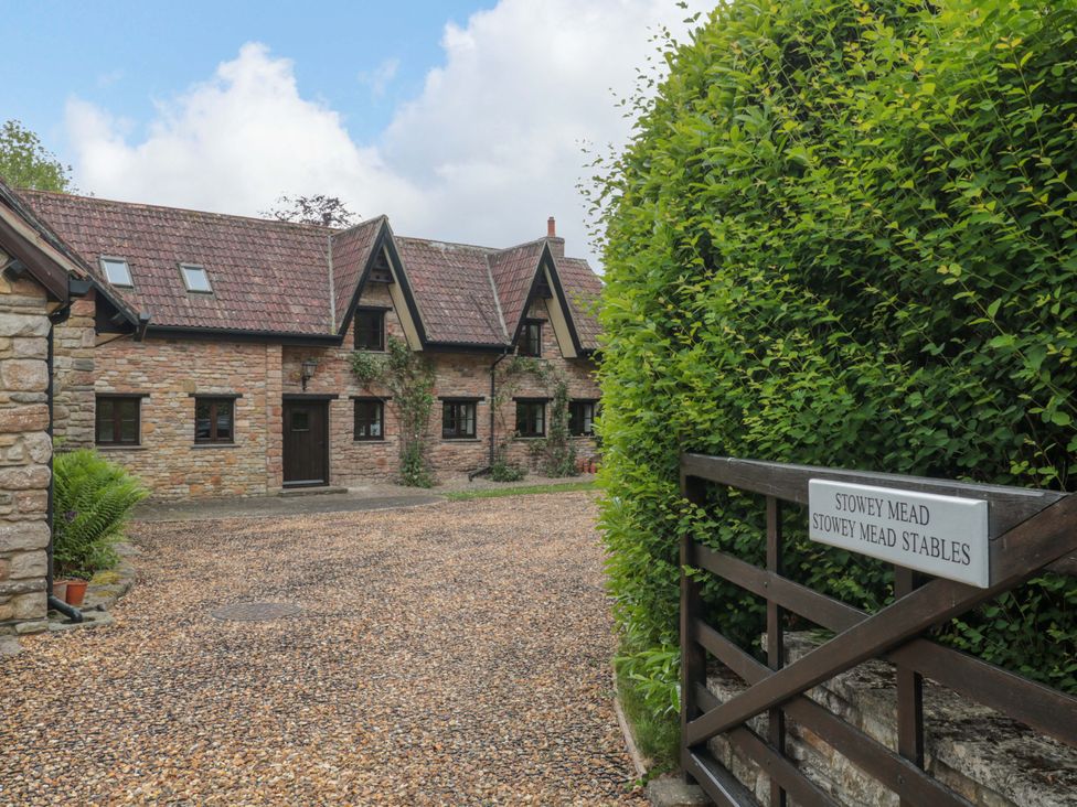 Stowey Mead Stables - Somerset & Wiltshire - 1180322 - thumbnail photo 3