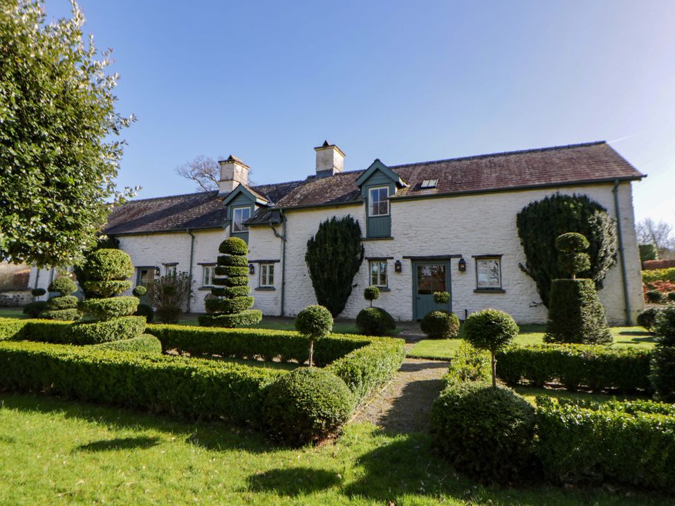 A house with a garden at North Cottage in Myddfai near Llandovery