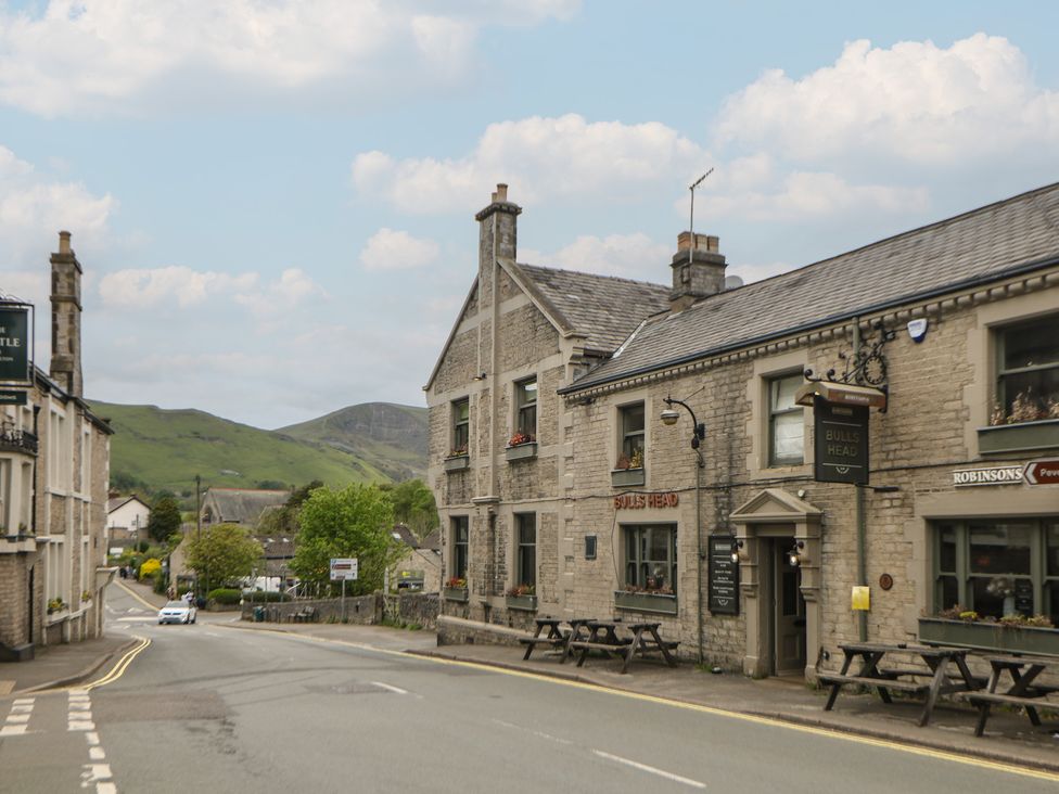A street view with a pub The Bulls Head at The Toll Bar Hope Valley