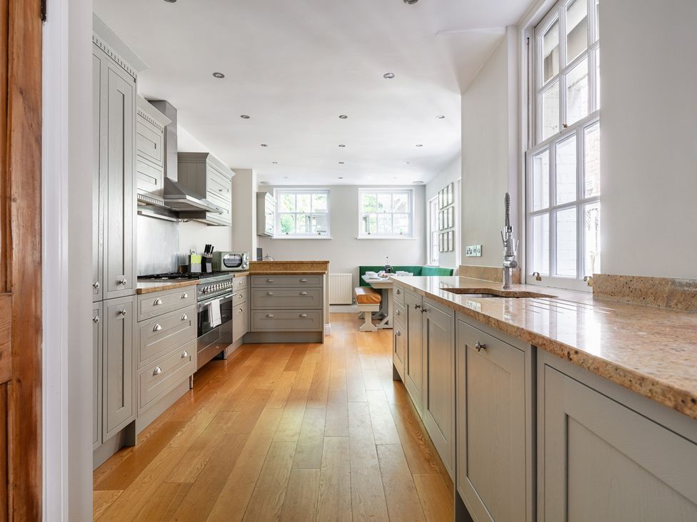 A kitchen with cabinets and countertop at Castle View in Windsor, Berkshire