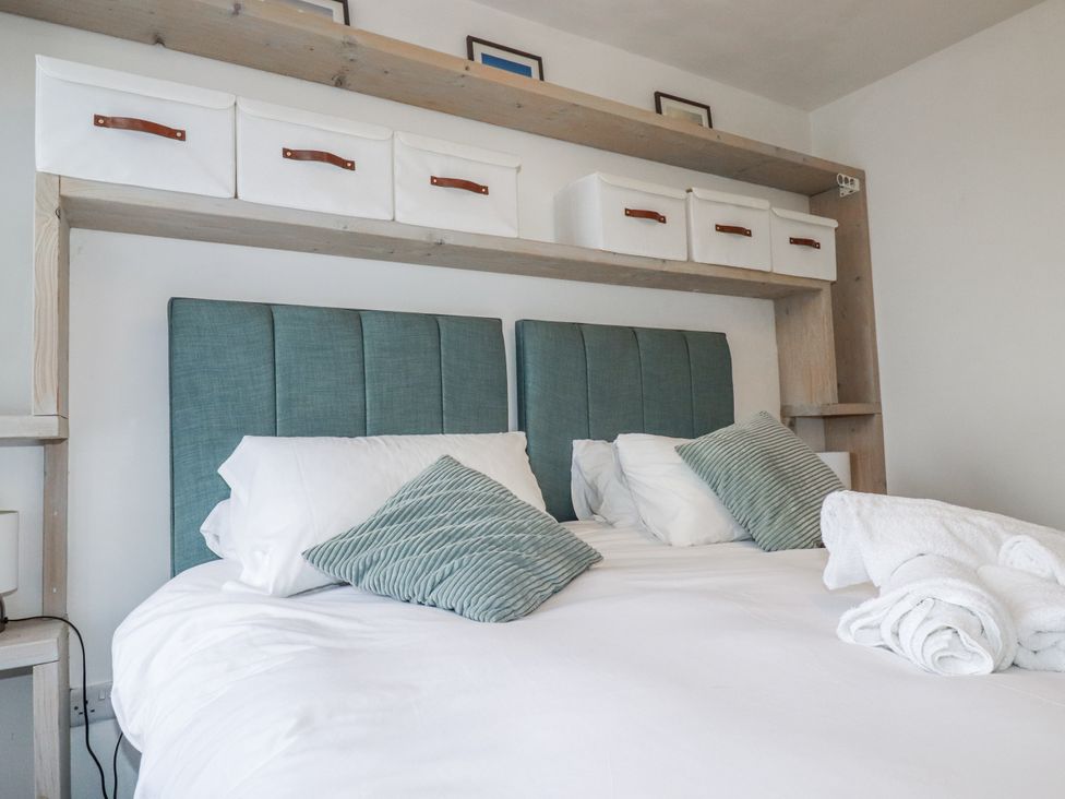 Sea Boots - Cornwall - 1182741 - thumbnail photo 12