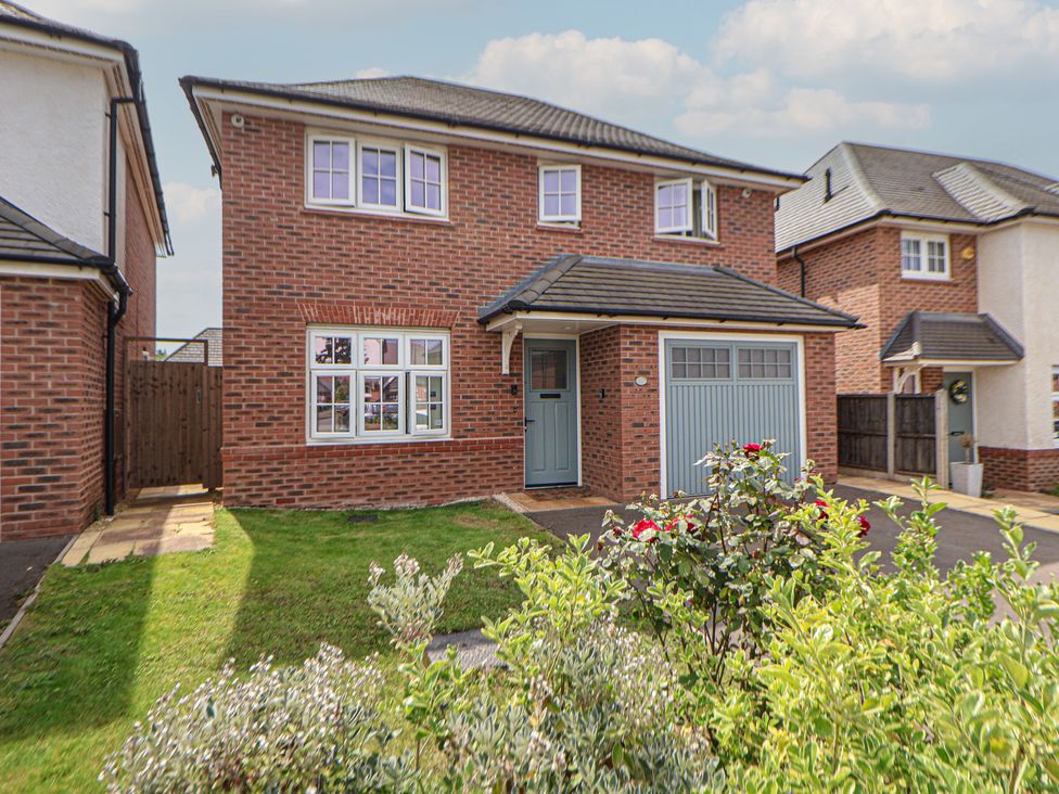 29 Ernest Dawes Avenue - Shropshire - 1182862 - thumbnail photo 3