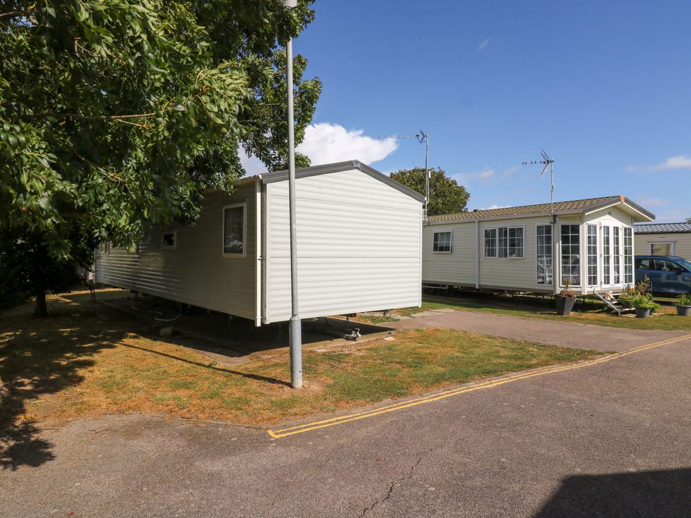 Singh and Leite Family Caravan - Suffolk & Essex - 1183146 - thumbnail photo 17