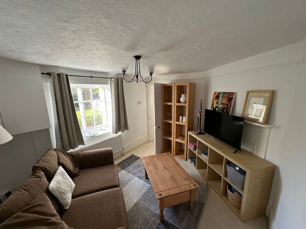 Hop Cottage - Hampshire - 1183344 - thumbnail photo 2