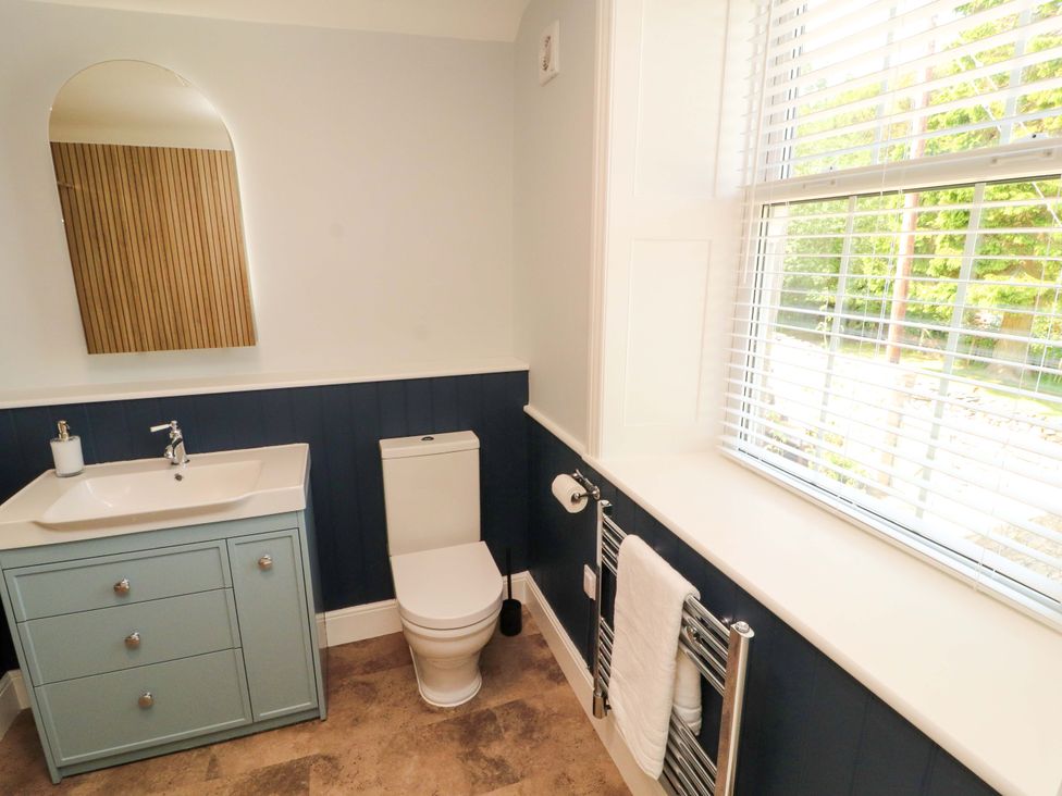 A bathroom with a sink and toilet at East View in Kirkby Stephen