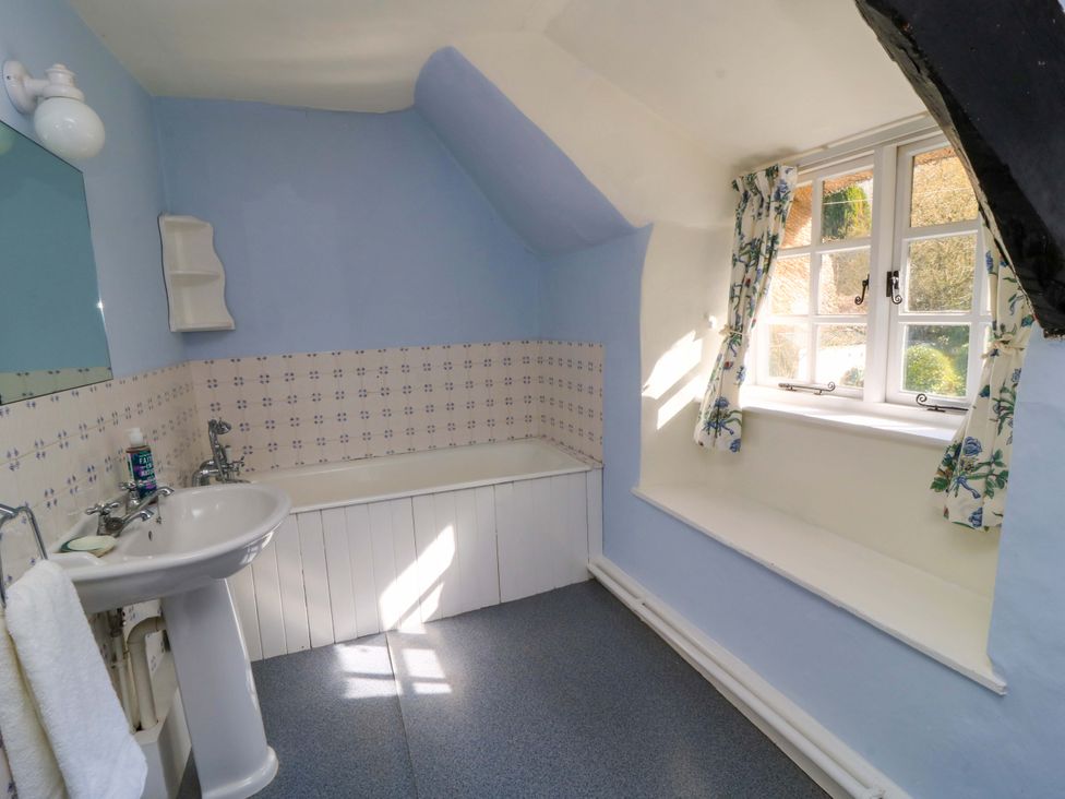 Plush Cottage - Dorset - 1184354 - thumbnail photo 21