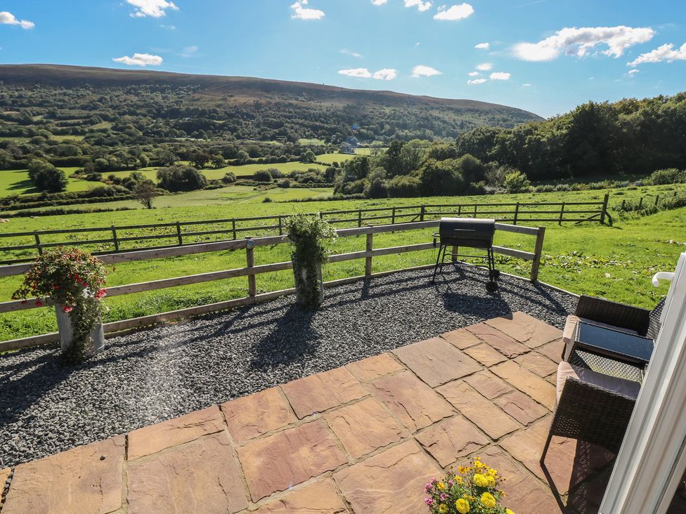 Sychnant Farm Retreat - South Wales - 1184404 - thumbnail photo 22