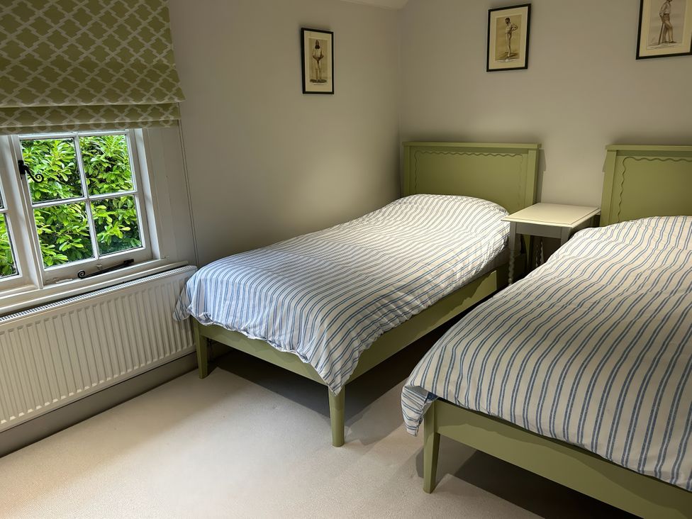 Riverside Cottage - Somerset & Wiltshire - 1184493 - thumbnail photo 18