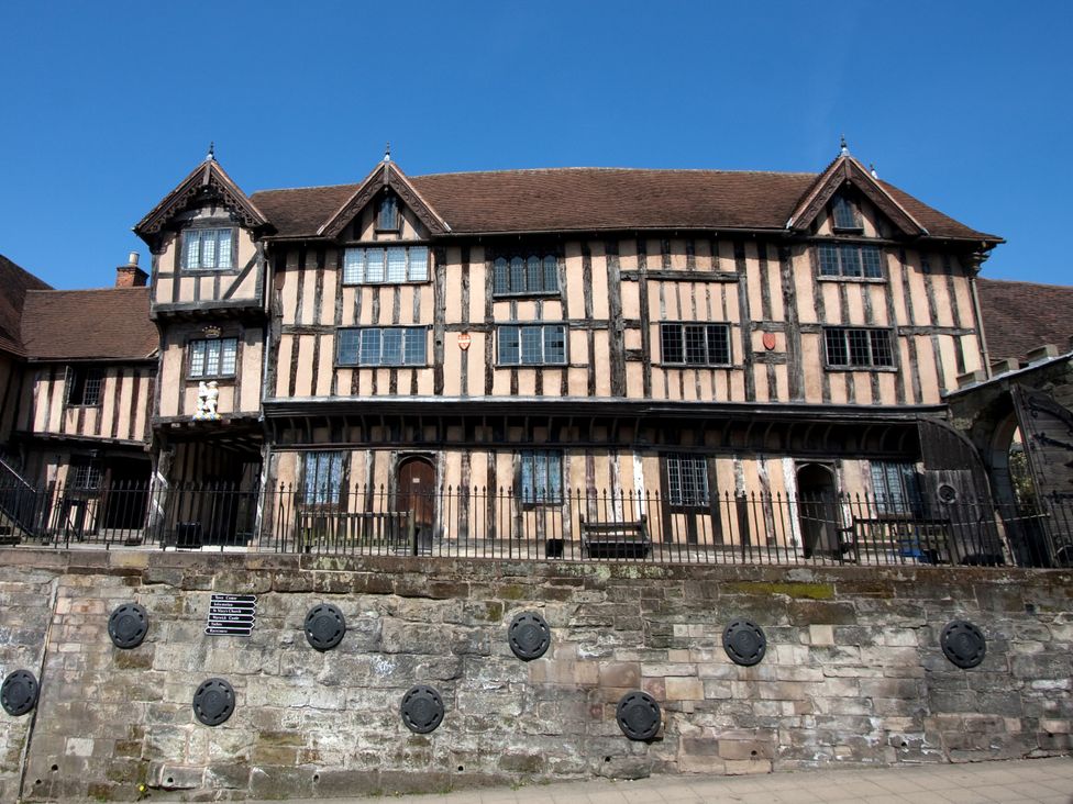 A historic timber-framed building at 3 Leycester Court in Warwick