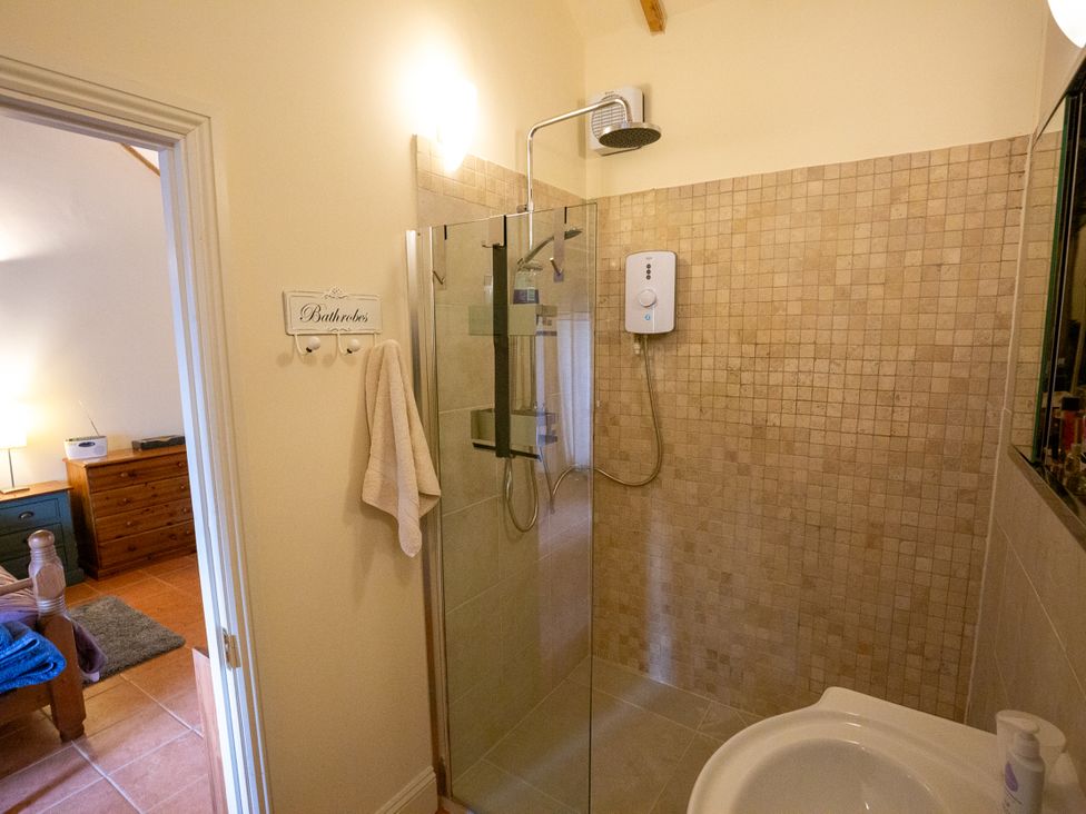 Nature's Lodge - Cotswolds - 1184756 - thumbnail photo 25