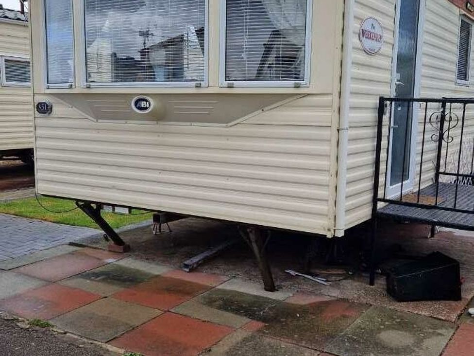 Millers Cottage Caravan Park - Holiday Accommodation 18845 - North Wales - 1186745 - thumbnail photo 17