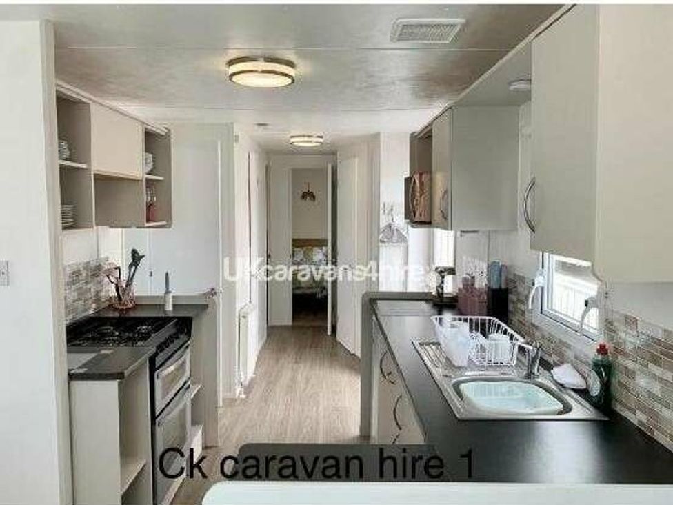 Golden Gate Holiday Centre - Holiday Accommodation 19058 - North Wales - 1186820 - thumbnail photo 6