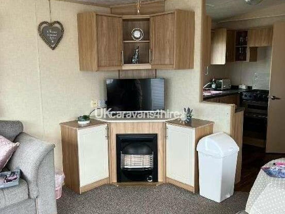 Golden Gate Holiday Centre - Holiday Accommodation 19059 - North Wales - 1186821 - thumbnail photo 7