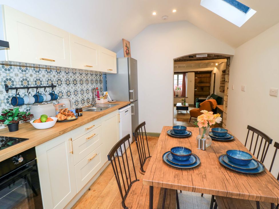 6 Priory Lane - Cotswolds - 1189497 - thumbnail photo 10