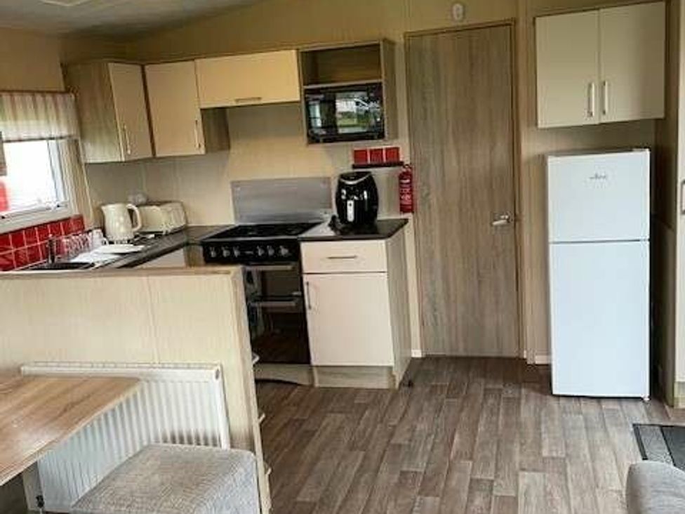 Brynowen Holiday Park - Holiday Accommodation 22432 - Mid Wales - 1189688 - thumbnail photo 2