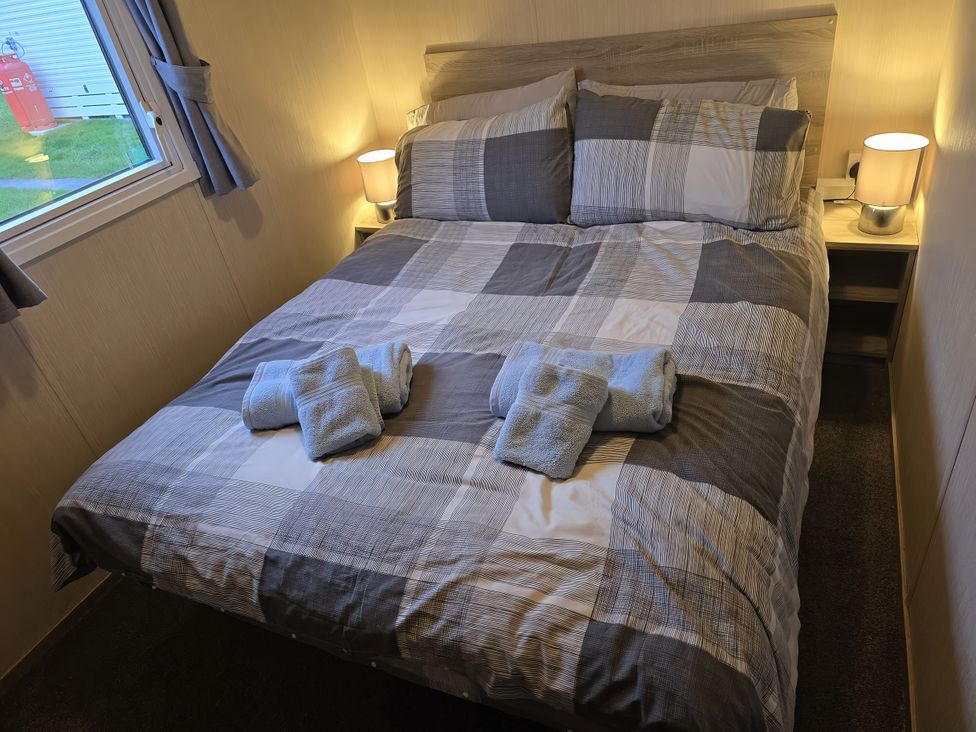 Brynowen Holiday Park - Holiday Accommodation 22432 - Mid Wales - 1189688 - thumbnail photo 7