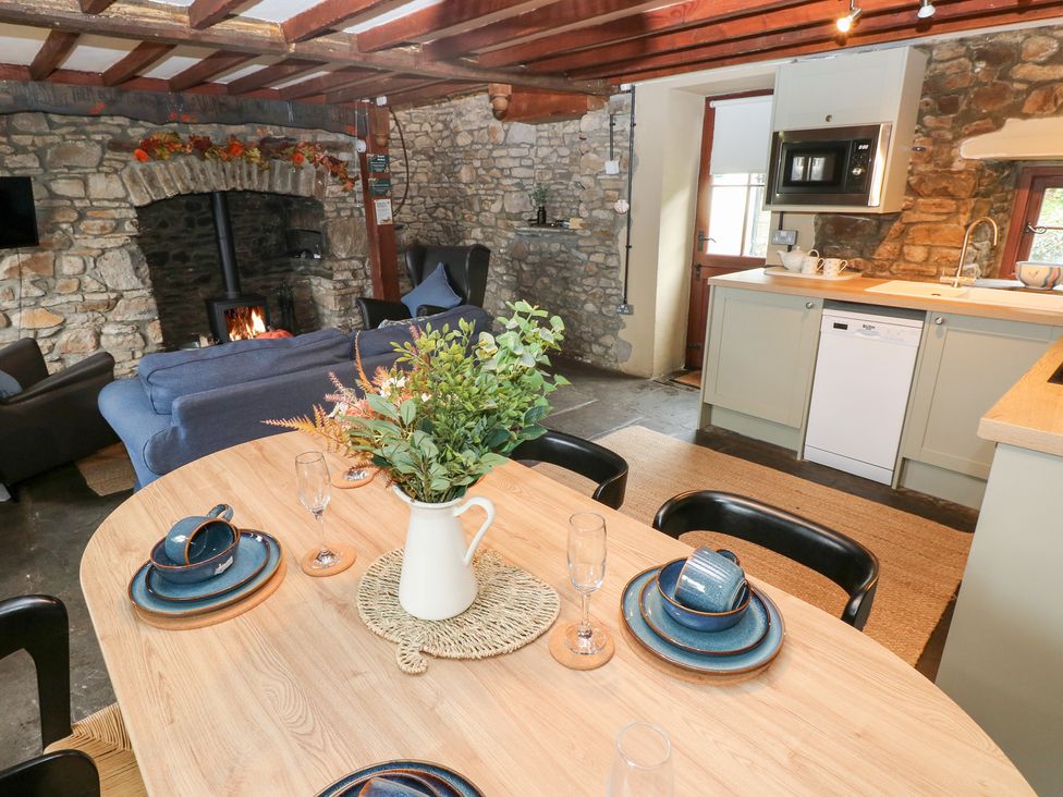 Melyn - South Wales - 1190117 - thumbnail photo 11