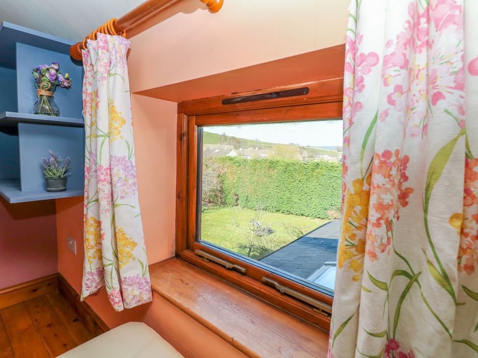 A window with garden view at Peters Lea in Bakewell