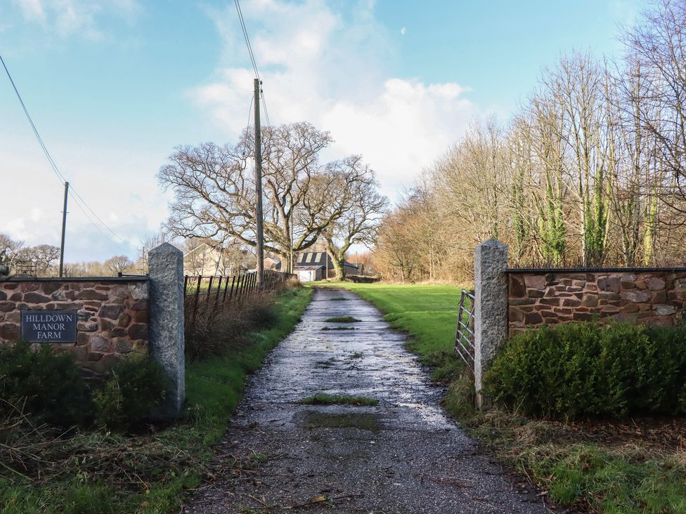 A path leading to Hilldown Manor Farm near Bow