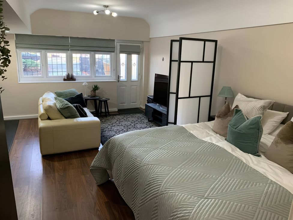 Tranquil Studio -  - 1190790 - thumbnail photo 14