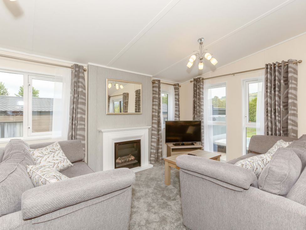 Ravenstone (Pet) - North Yorkshire (incl. Whitby) - 1191469 - thumbnail photo 4