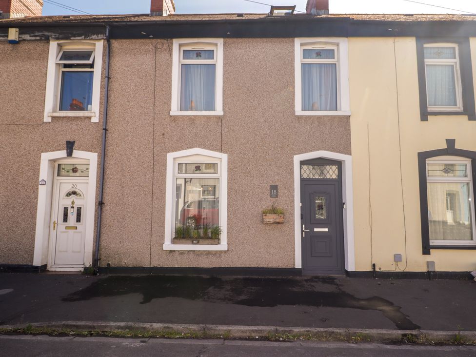 A house with front door and windows at 18 Kent Street in Cardiff
