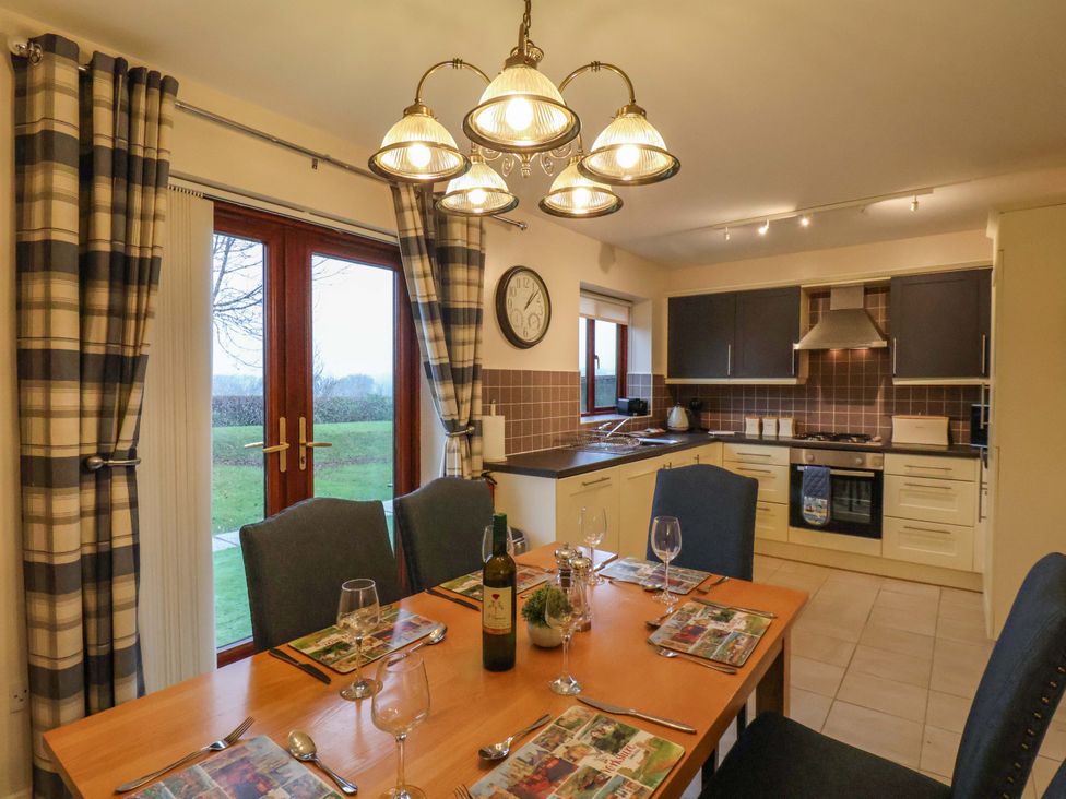 Bumblebee Cottage - North Yorkshire (incl. Whitby) - 1192154 - thumbnail photo 10