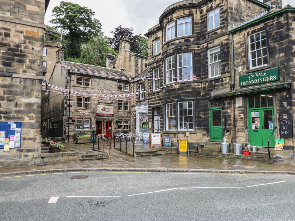 A street view with shops and buildings at Underview in Jackson Bridge