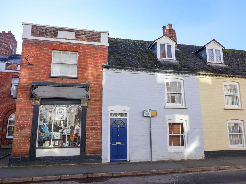 A shopfront and residential buildings at Rope Cottage in Bridport