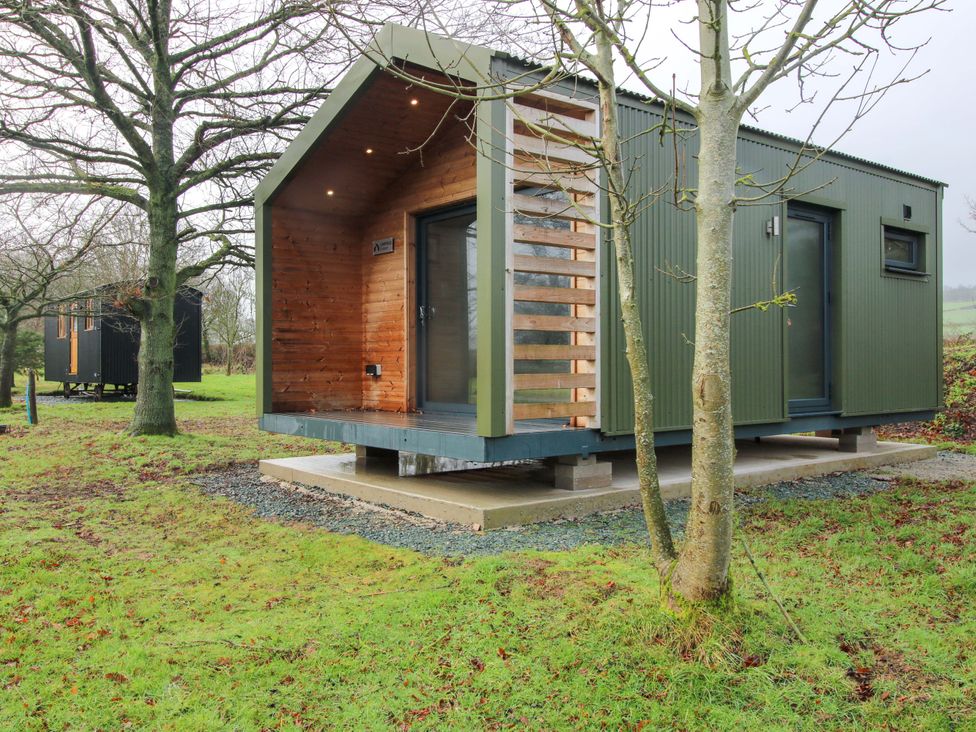 Leafy Oaks Cabin - Shropshire - 1192433 - thumbnail photo 1