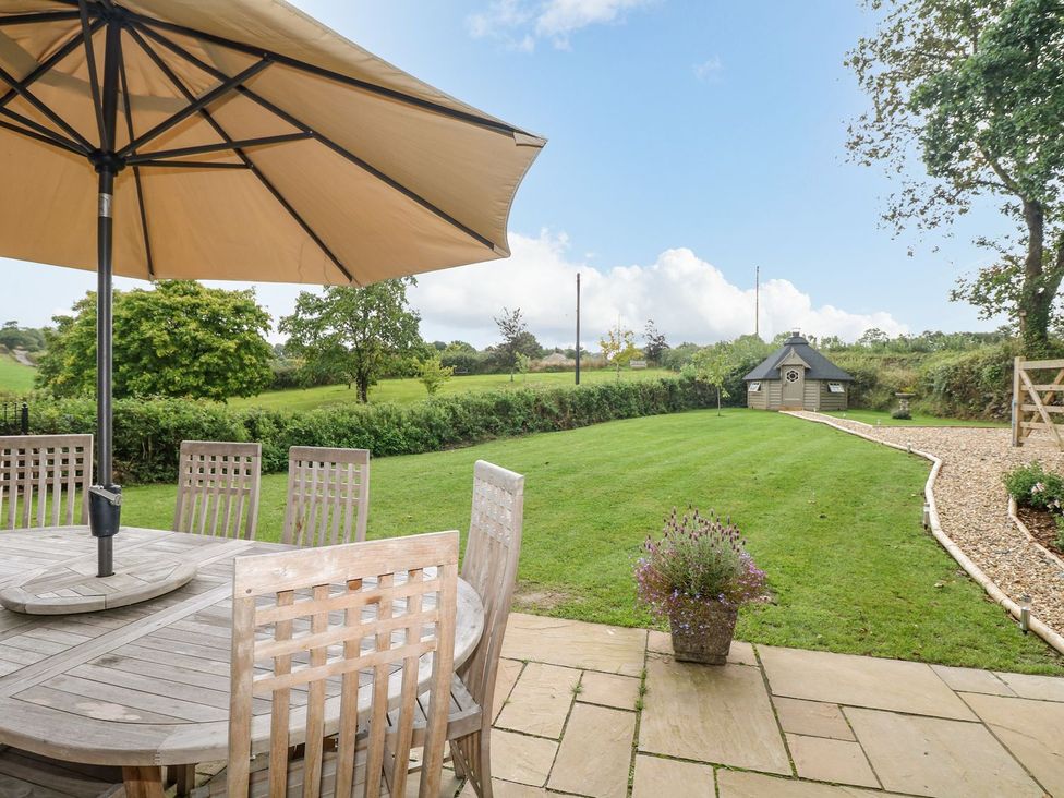 Lake View - Devon - 1192461 - thumbnail photo 37