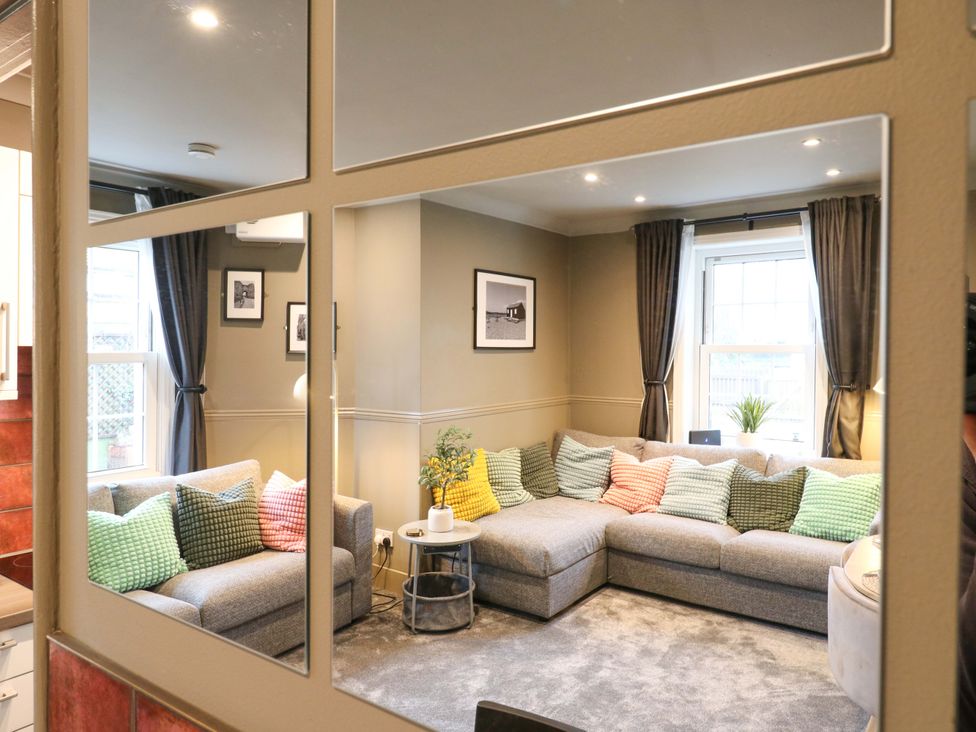 1A Coastguard Cottages - Kent & Sussex - 1192736 - thumbnail photo 7