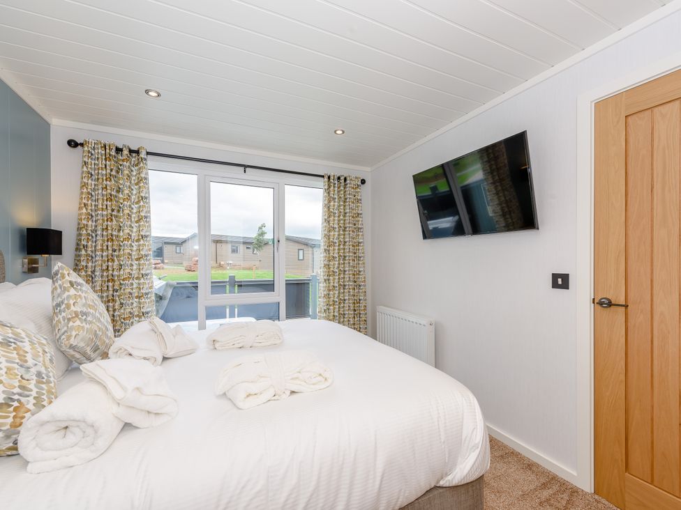 Coniston (Pet) - Lake District - 1192737 - thumbnail photo 6