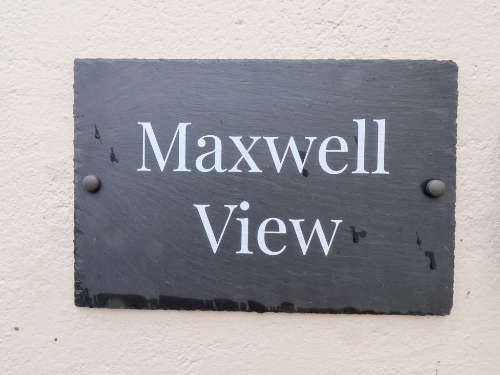 A sign displaying the name Maxwell View located outdoors in Scarborough