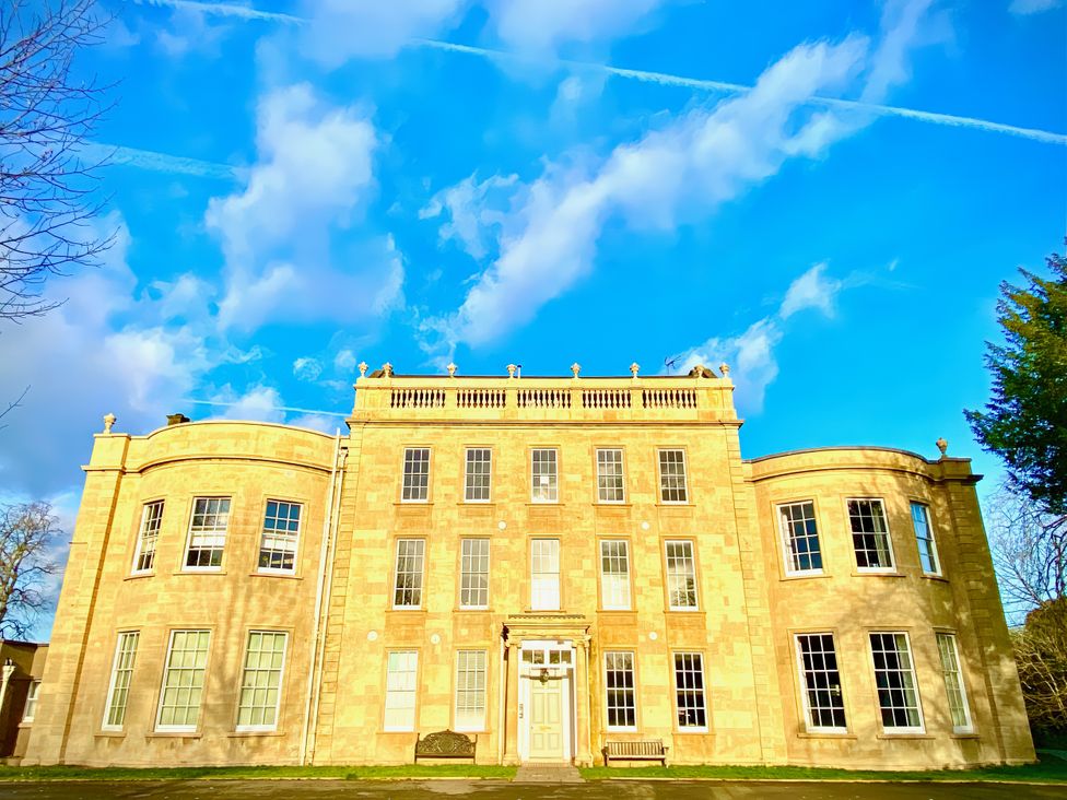 Frenchay Park House - Cotswolds - 1193453 - thumbnail photo 1