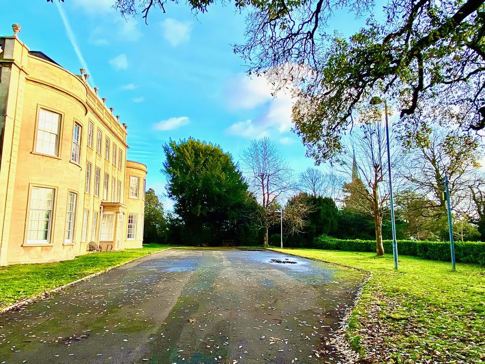 Frenchay Park House - Cotswolds - 1193453 - thumbnail photo 47