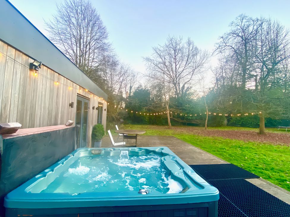 Frenchay Park House - Cotswolds - 1193453 - thumbnail photo 51